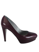 R Leather Platform Pump