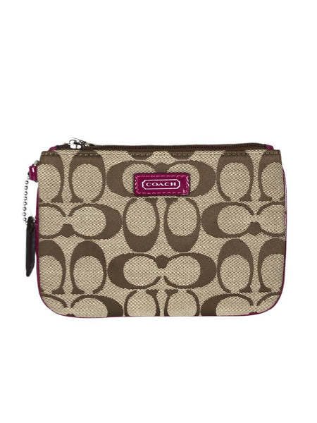 Signature wristlet