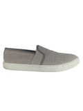 R slip on sneaker