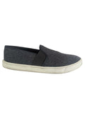 R slip on sneaker