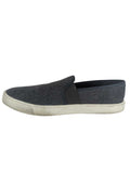 R slip on sneaker