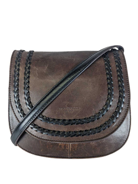 R Leather Saddle Crossbody