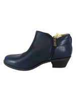 R Short Buckle Bootie