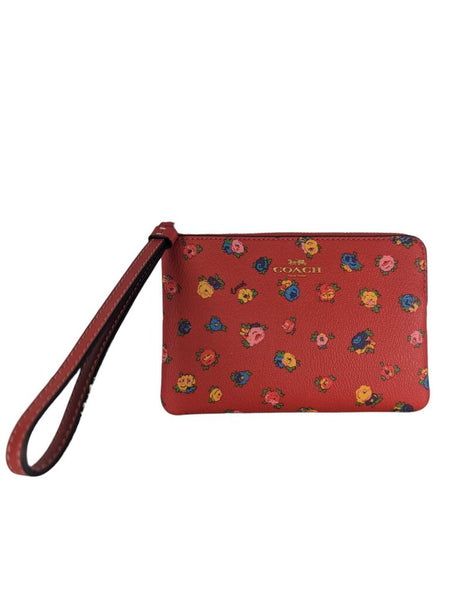 R NWT Pebbled Leather Floral Wristlet