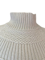 R Wool/Cashmere Blend Knit